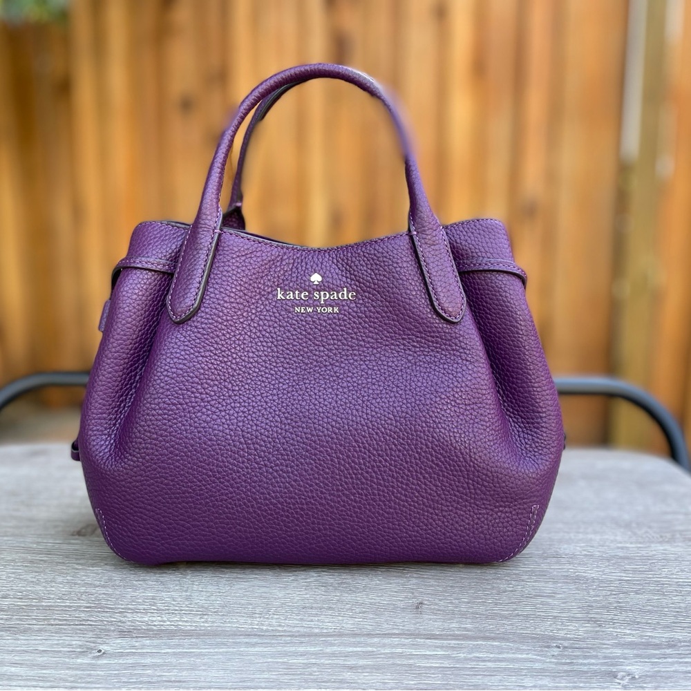Kate Spade small dumpling with crossbody strap